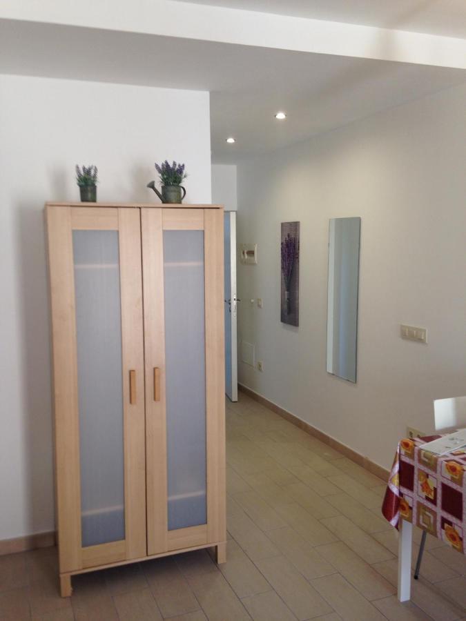 Fonda Comerç Estudio doble Torroella de Montgrí Exterior foto
